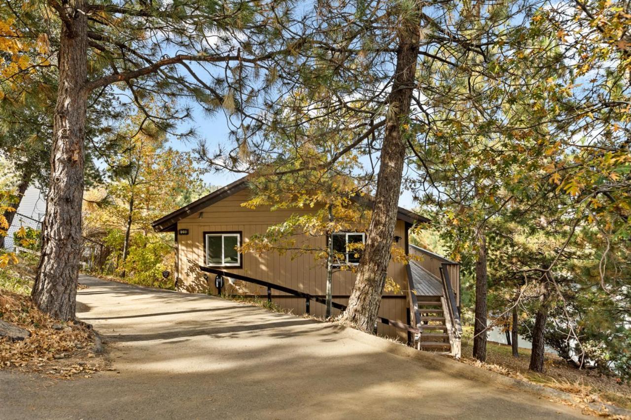 Ev Level 2, Pets Welcome At Sunset Ridge Lake Arrowhead